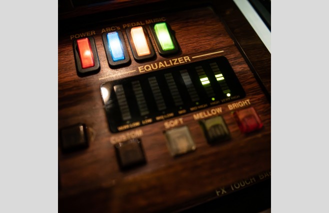 Used Lowrey Majesty DLX Cherry Organ All Inclusive Top Grade Package (SN:510D604K023178) - Image 12